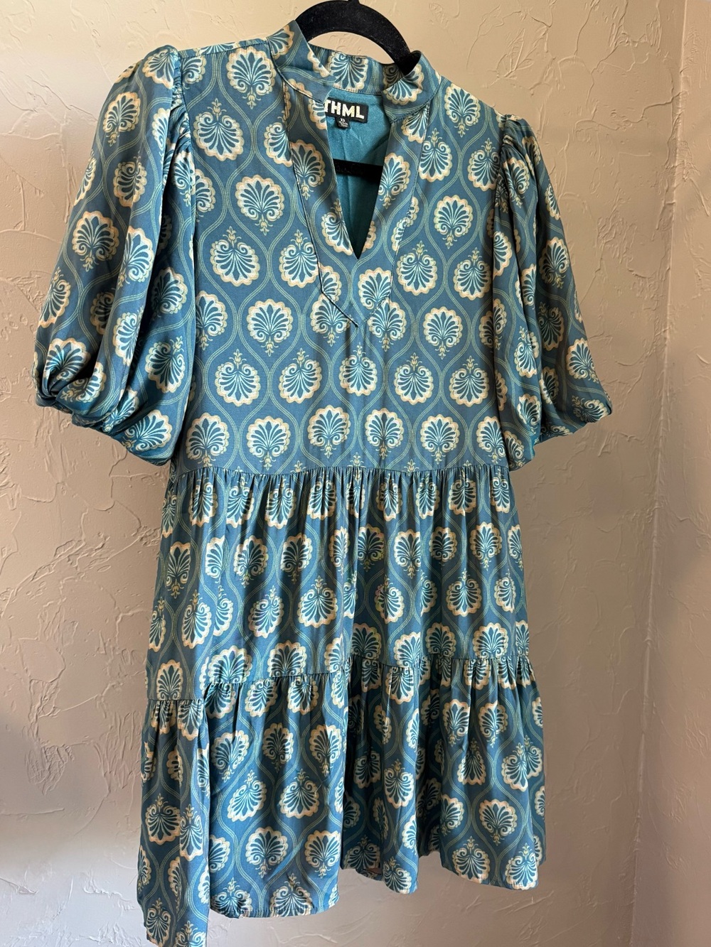 Patterned Puff-Sleeve Tiered Dress